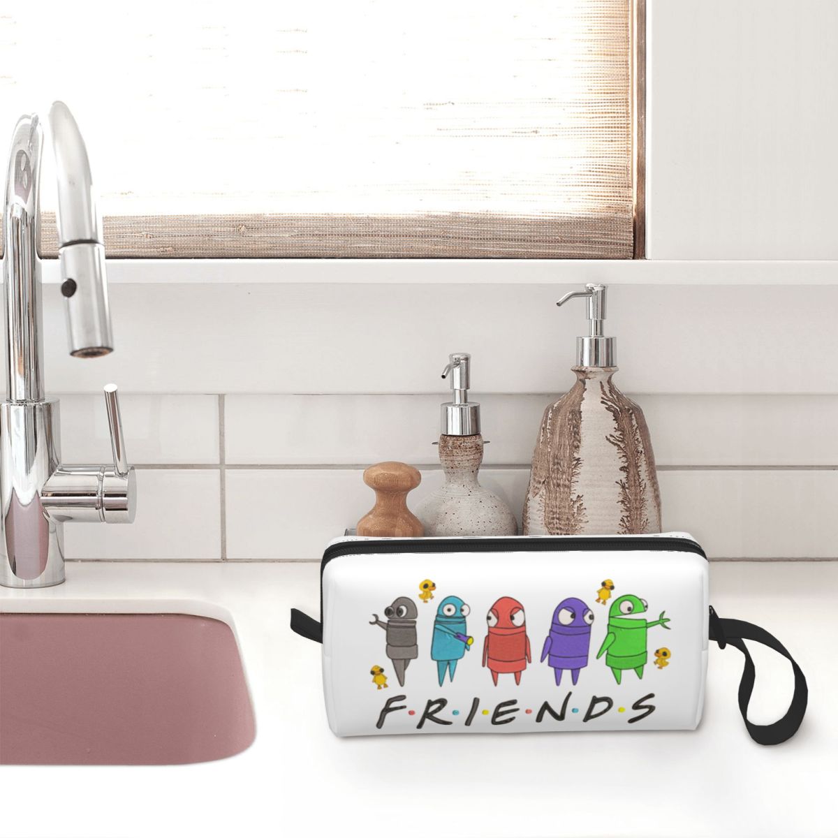 Travel R.E.P.O. Game Toiletry  - Beauty Makeup Games Free recensie en prijs
