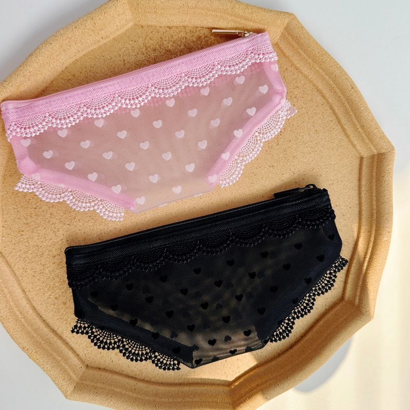 Briefs Shape Travel Cosmetic B - Beauty Makeup Bag recensie en prijs