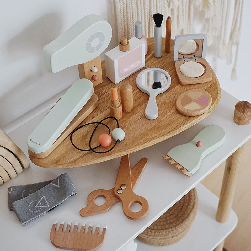 New Children Wooden Simulation - Beauty Makeup Games Free recensie en prijs