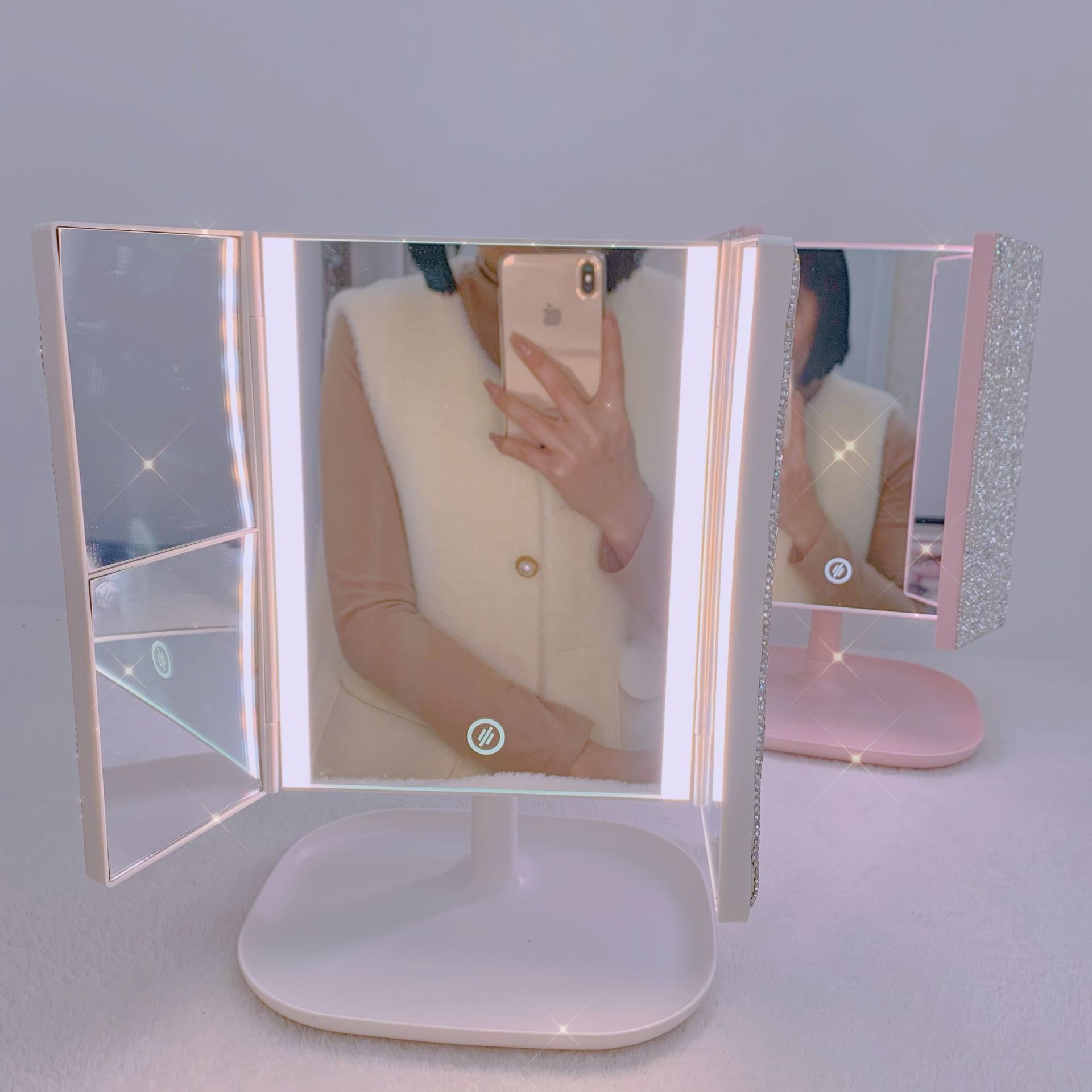 Trifold LED Makeup Mirror Beau - Beauty Forever Makeup recensie en prijs